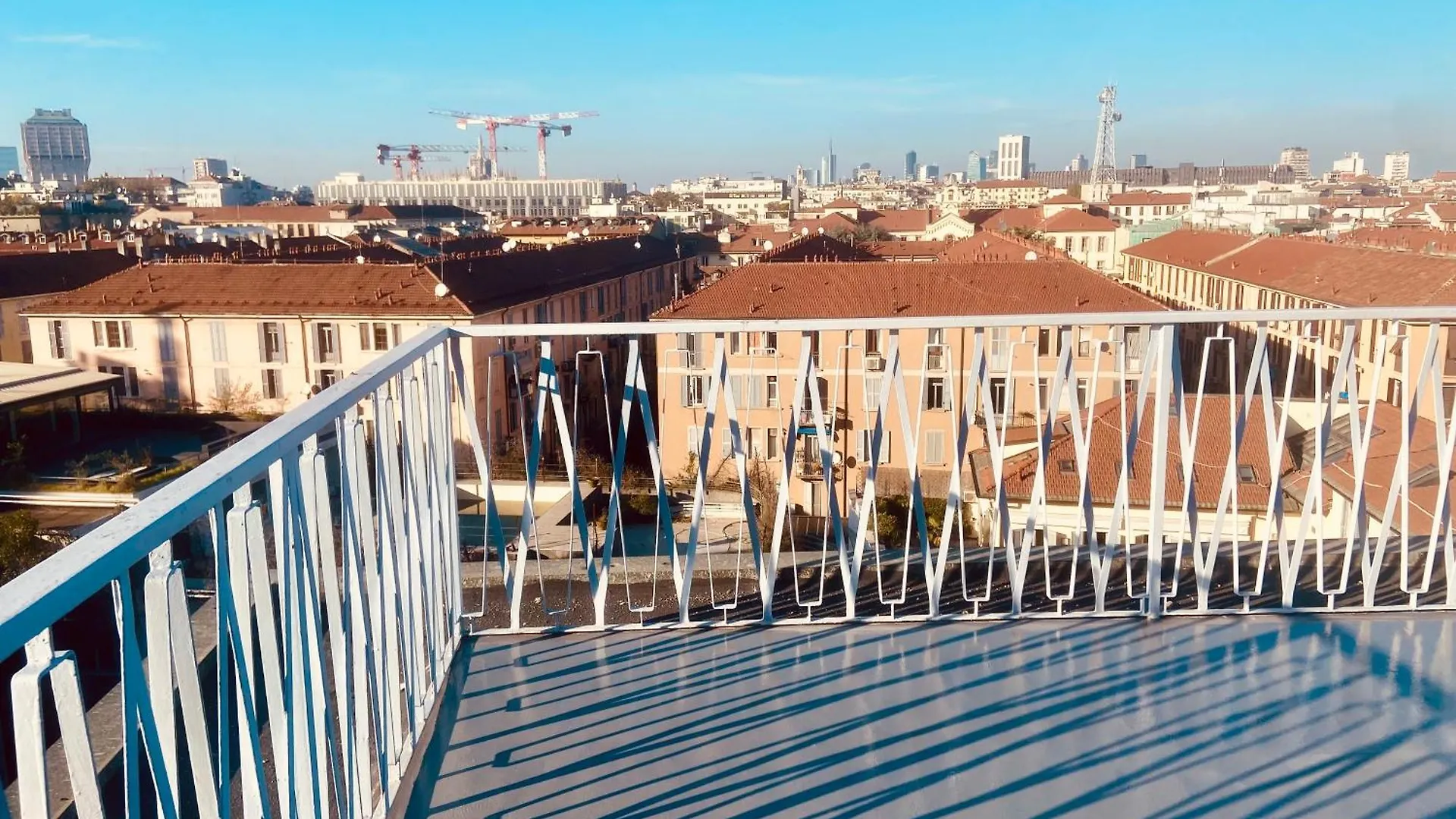 Appartamento Charming Attico Vista Duomo Milano Italia